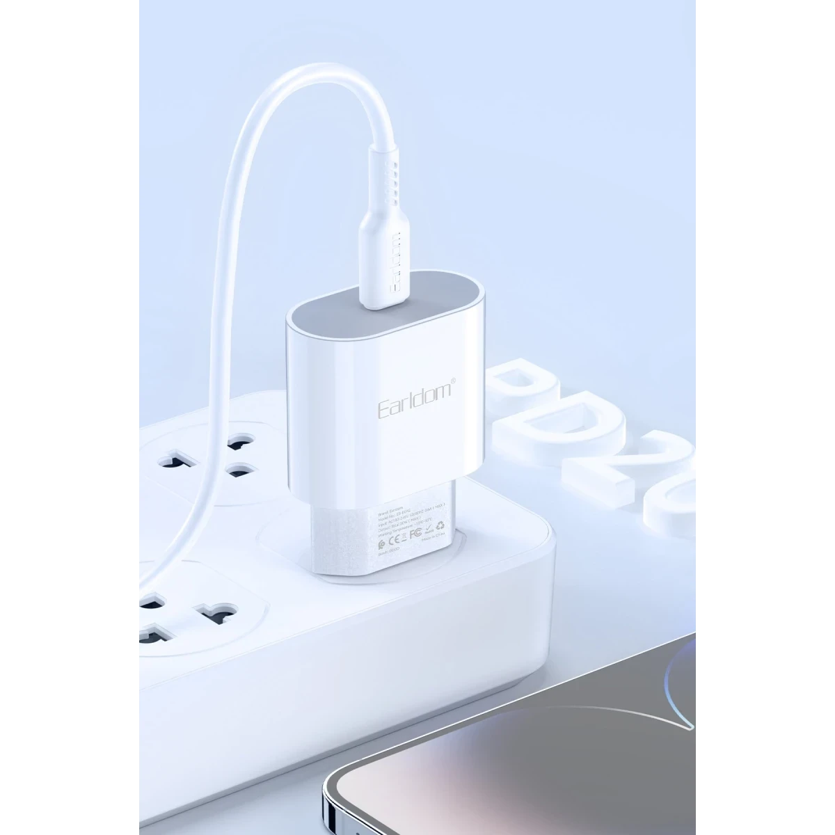 Earldom ES-EU42C 20W Type-C Çıkışlı Ekstra Type-C to Type-C Kablolu PD Hızlı Şarj Cihazı - Beyaz