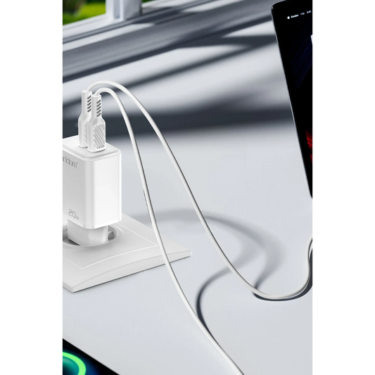 Earldom EU50 20W Type-C ve 20W Lightning Çıkışlı PD Hızlı Şarj Aleti - Beyaz