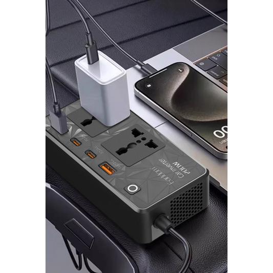 Earldom LT01 200W AC 220V Çıkışlı PD Destekli 4 Portlu Araç İçi Güç Dönüştürücü - Siyah